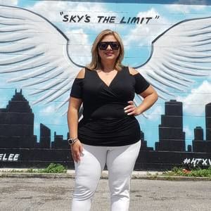 Meet your Posher, Stephanie